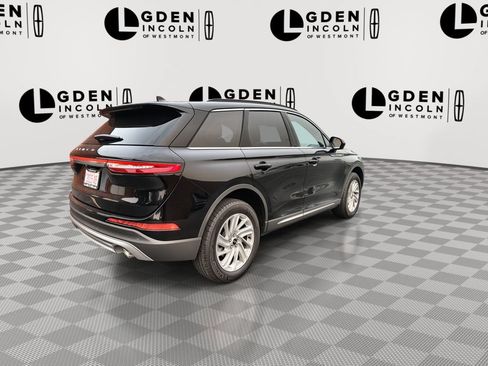 Used 2026 Lincoln Corsair Premiere FWD image 8