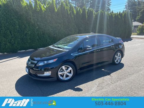 Used 2015 Chevrolet Volt Premium w/ Premium Trim Package FWD image 3