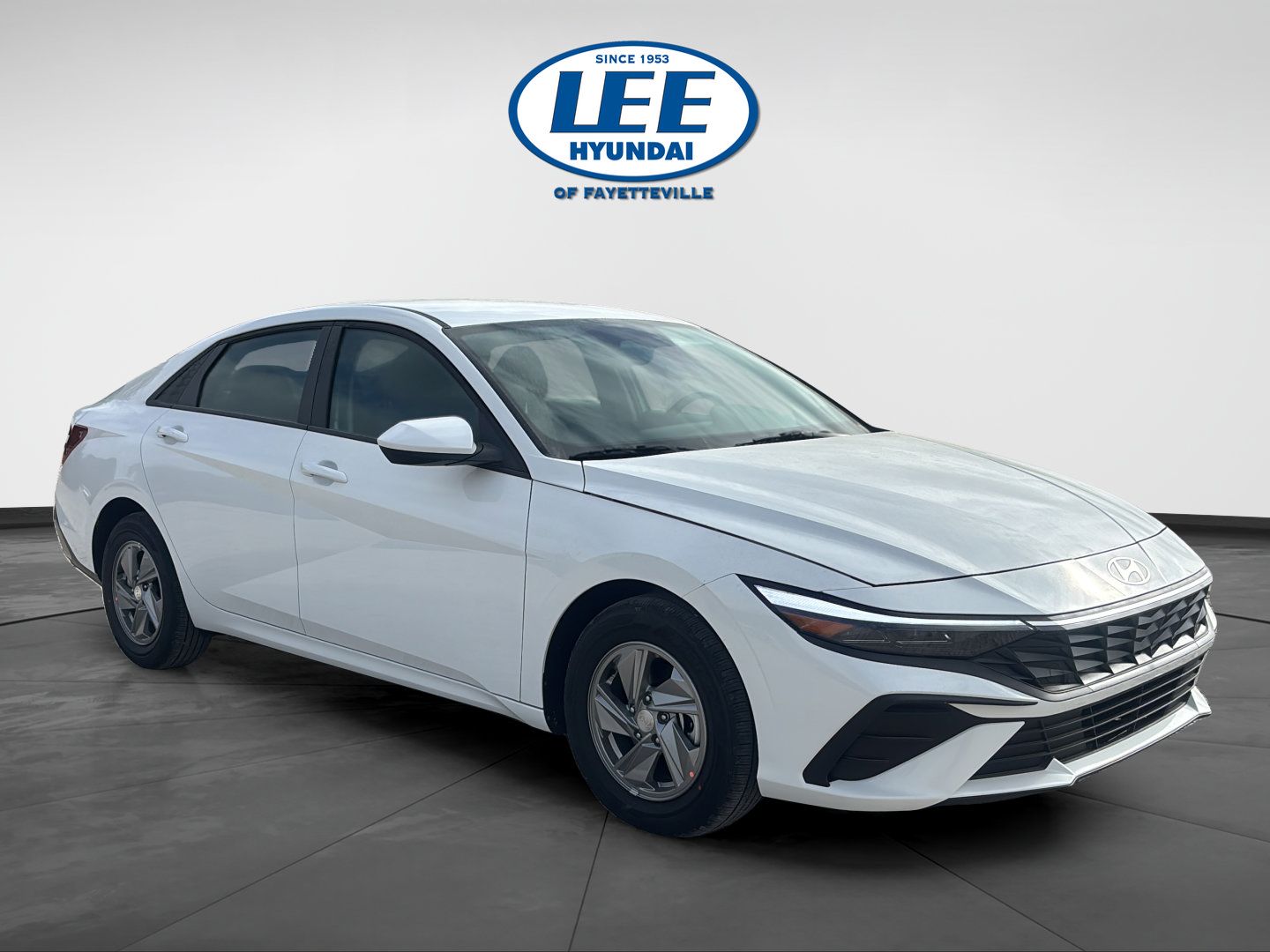 Certified 2026 Hyundai Elantra SE FWD image 1