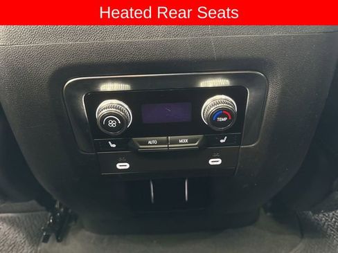 Used 2023 GMC Yukon Denali image 21