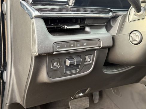 Used 2023 Cadillac Escalade Sport image 17