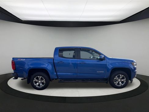 Used 2018 Chevrolet Colorado Z71 AWD/4WD image 6