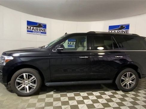Used 2024 Ford Expedition Limited image 7