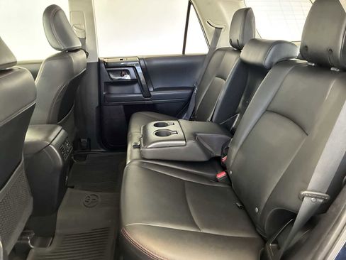 Used 2020 Toyota 4Runner TRD Off-Road Premium image 23