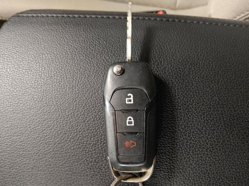 Used 2018 Ford Explorer 4WD image 32