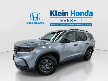 Certified 2025 Honda Pilot TrailSport