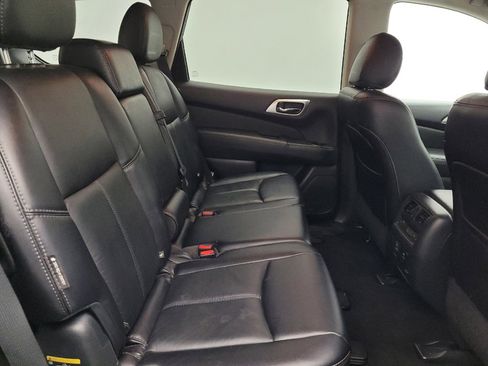 Used 2018 Nissan Pathfinder SL w/ Midnight Edition Package AWD/4WD image 19