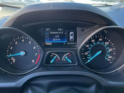 Used 2016 Ford Escape Titanium image 9