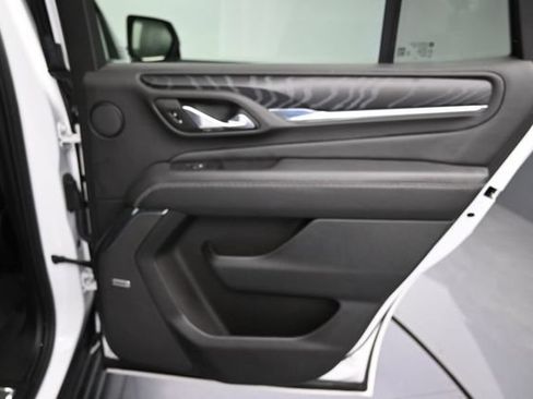 Used 2023 GMC Yukon Denali RWD image 29