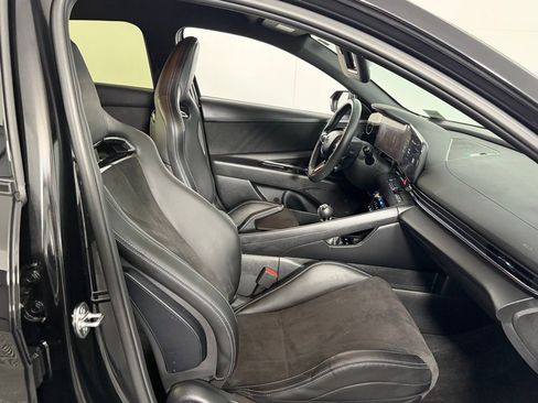 Used 2025 Hyundai Elantra N image 31