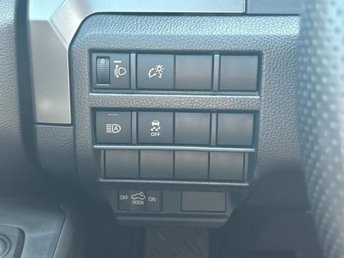 Used 2025 Toyota Tacoma SR5 RWD image 29