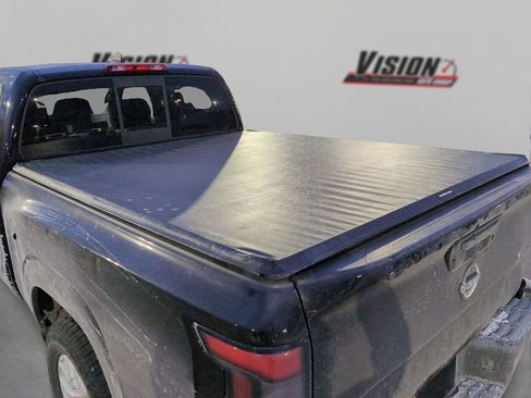 Used 2022 Nissan Frontier SV w/ Technology Package image 10