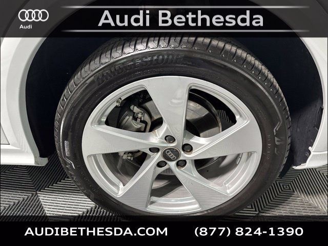 Used 2025 Audi Q5 Premium Plus w/ Premium Plus AWD/4WD image 9