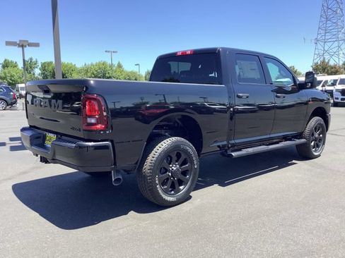 New 2026 RAM 2500 Tradesman AWD/4WD image 30