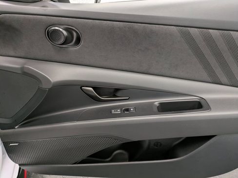 Used 2025 Hyundai Elantra N FWD image 27