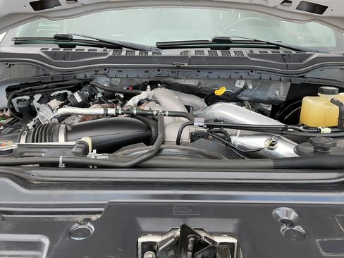 Used 2022 Ford F250 Platinum w/ Tremor Off-Road Package AWD/4WD image 24