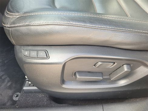 Certified 2023 MAZDA CX-5 AWD 2.5 S w/ Premium Package image 4