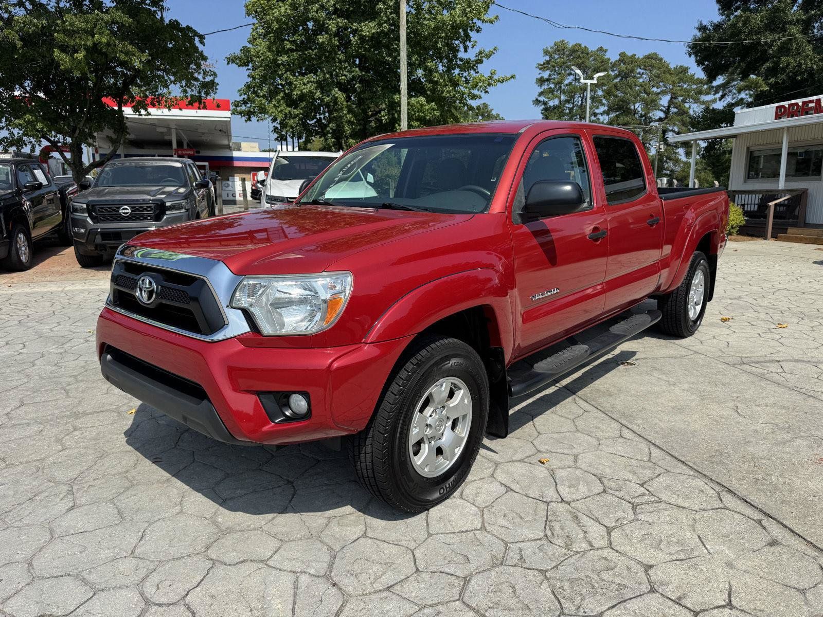 Used 2014 Toyota Tacoma 4x4 Double Cab w/ SR5 Package image 8