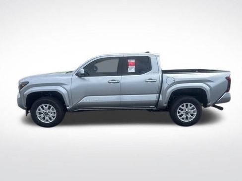 New 2026 Toyota Tacoma SR5 AWD/4WD image 2