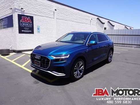 Used 2020 Audi Q8 Premium Plus AWD/4WD image 18