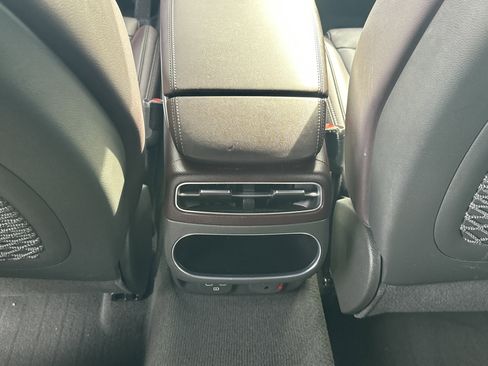 Certified 2022 Genesis GV70 2.5T w/ Advanced Package image 15