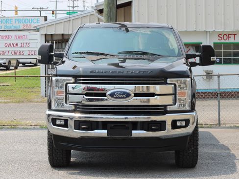 Used 2018 Ford F250 Lariat w/ Snow Plow Prep Package AWD/4WD image 2