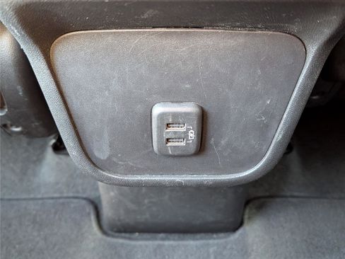 Used 2022 Chevrolet Equinox LT AWD/4WD image 16