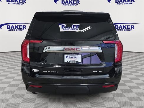 Used 2024 GMC Yukon XL SLE w/ Gmc Pro Safety Plus Package image 6