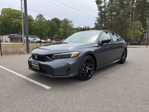 Used 2026 Honda Civic Sport Touring image 2