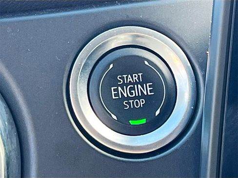 Used 2025 Chevrolet Blazer LT image 24