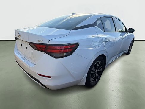 Used 2022 Nissan Sentra SV w/ All-Weather Package image 4