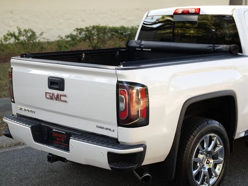 Used 2018 GMC Sierra 1500 Denali image 13