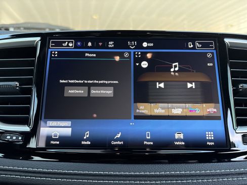 New 2026 Chrysler Pacifica Select w/ S Appearance Package image 18