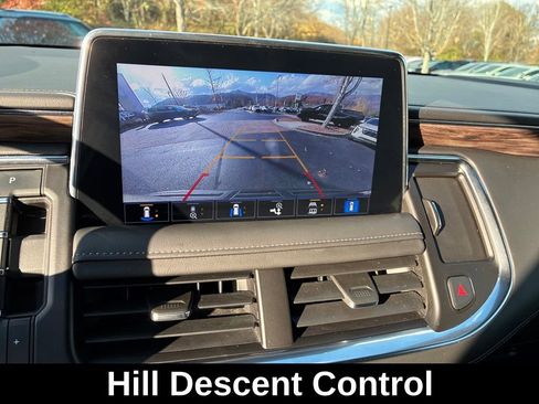 Used 2021 Chevrolet Tahoe Z71 w/ Z71 Signature Package image 22