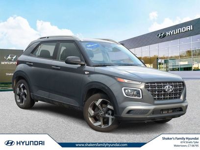Certified 2025 Hyundai Venue Limited