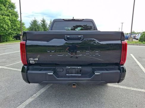 Certified 2022 Toyota Tundra SR5 w/ SR5 Convenience Package AWD/4WD image 5