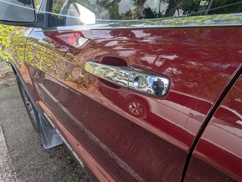 Used 2019 Jeep Grand Cherokee Limited RWD image 16