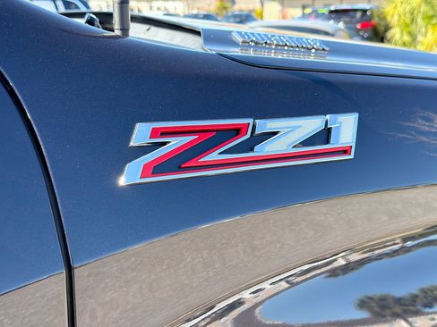 Used 2022 Chevrolet Silverado 1500 LTZ w/ LTZ Premium Package image 12