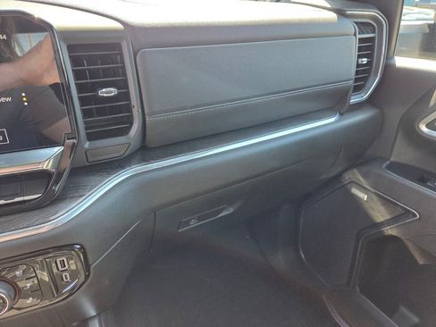 Used 2025 Chevrolet Silverado 2500 LTZ w/ Z71 Chrome Sport Edition image 30