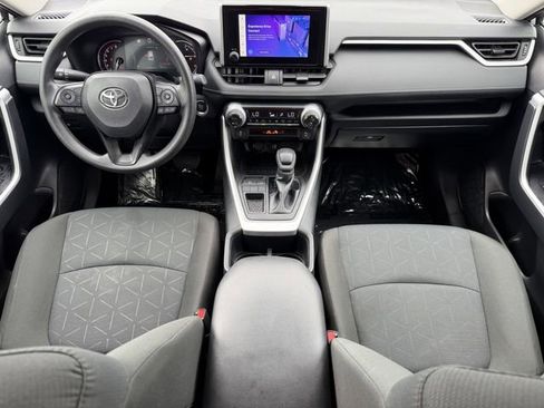 Used 2025 Toyota RAV4 XLE FWD image 11