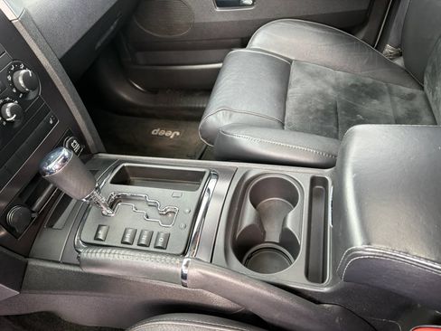 Used 2008 Jeep Grand Cherokee SRT8 w/ SRT Option Group II AWD/4WD image 22