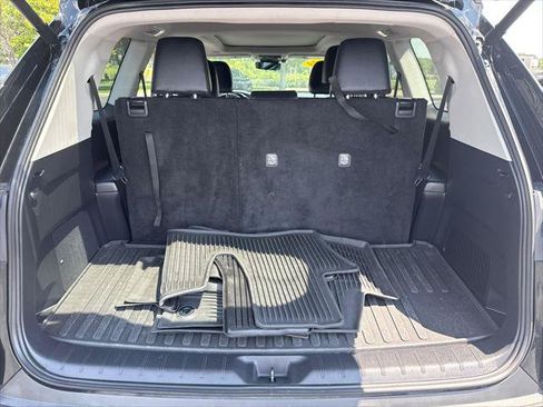 Certified 2024 Toyota Grand Highlander AWD image 8