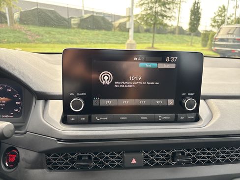 Used 2024 Honda Accord LX image 28