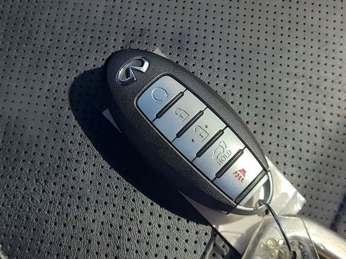 Used 2019 INFINITI QX80 Luxe w/ Proassist Package image 37