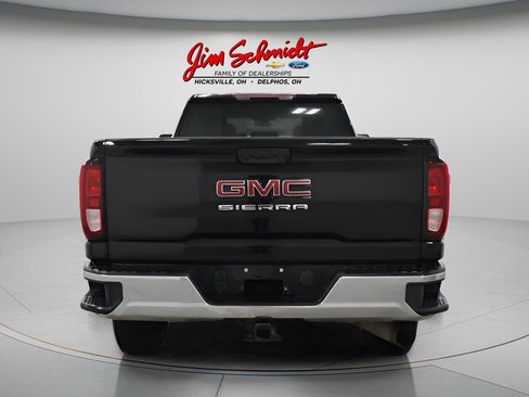 Used 2022 GMC Sierra 2500 Pro w/ Convenience Package image 5