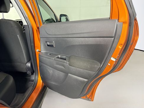 Used 2021 Mitsubishi Outlander Sport LE FWD image 27