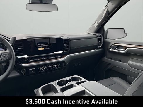New 2026 GMC Sierra 1500 SLE w/ Preferred Package RWD image 29