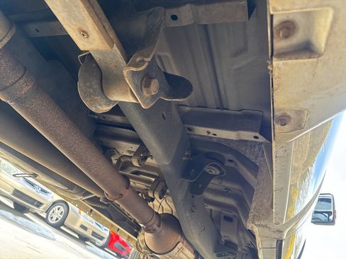 Used 2010 Ford F350 XL image 24