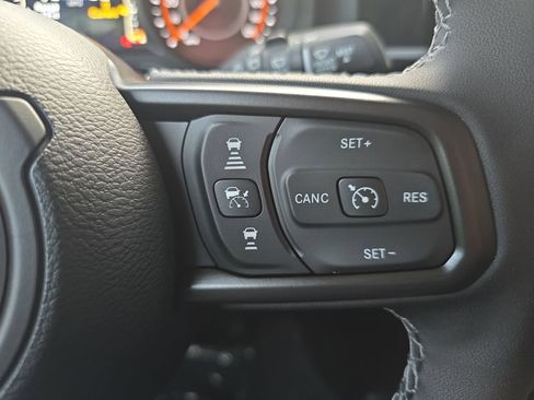 New 2026 Jeep Wrangler Unlimited Rubicon AWD/4WD image 18