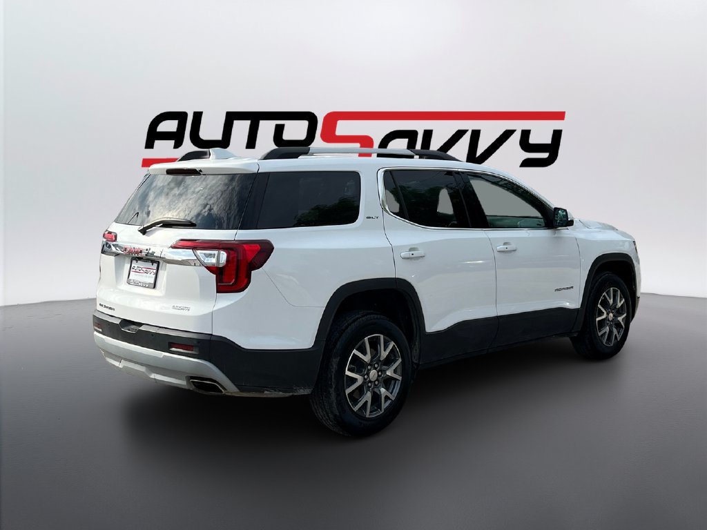 Used 2023 GMC Acadia SLT w/ LPO, Floor Liner Package FWD image 5